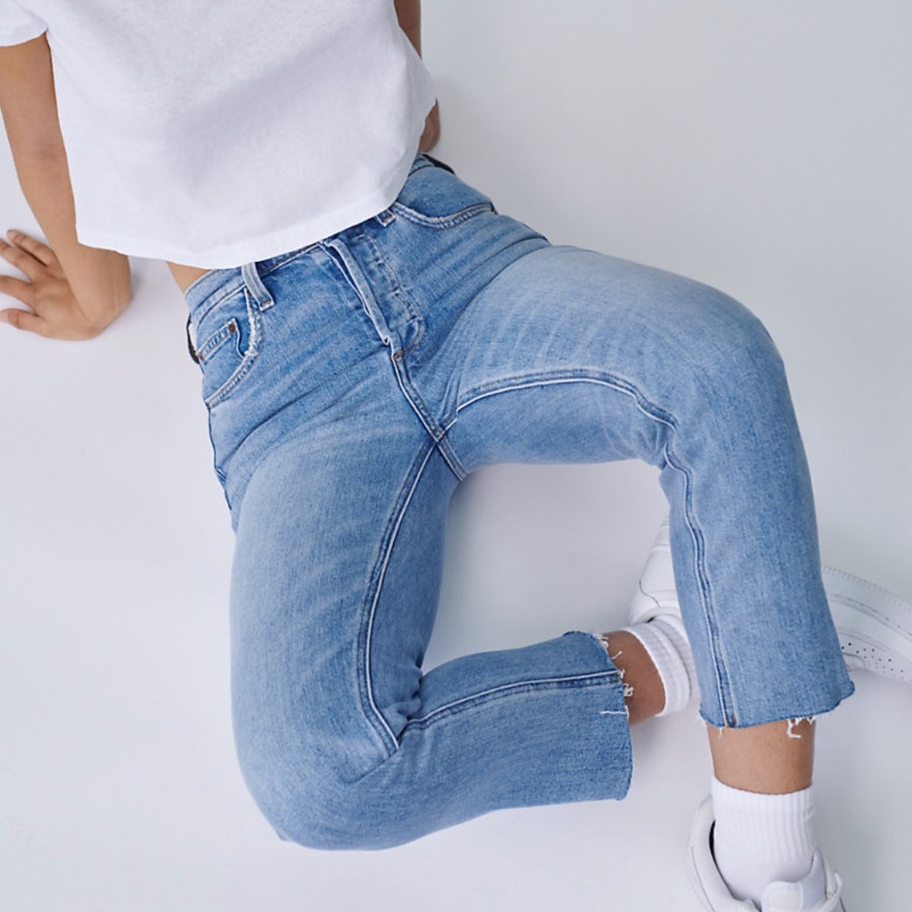 NWOT Denim Forum Arlo High Rise Straight